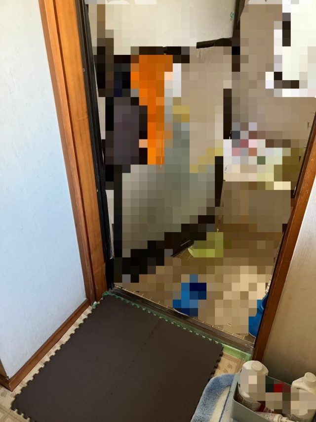 洗面所　木巾木交換