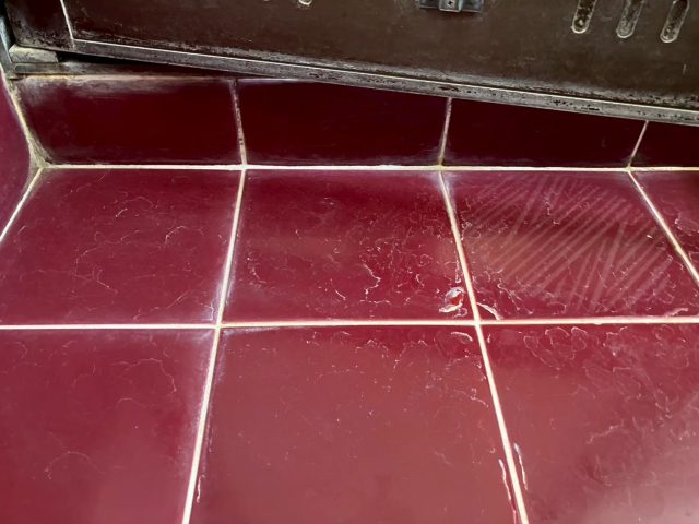 浴室　床タイル