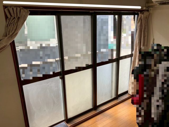 カーテンレール　移動　内窓